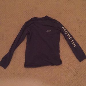 Navy Vineyard Vines long sleeve
